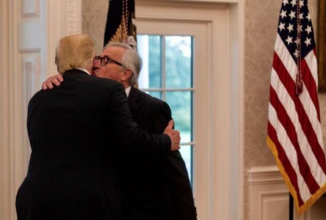 Begrüßung im Weißen Haus Juncker- Trump