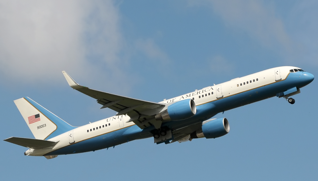 Air Force Two for Congress Members, Vice President and First Lady