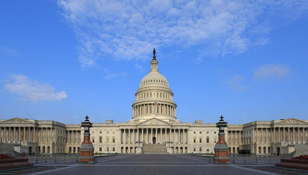 Capitol, Sitz des Kongresses Von Martin Falbisoner - Eigenes Werk, CC BY-SA 3.0